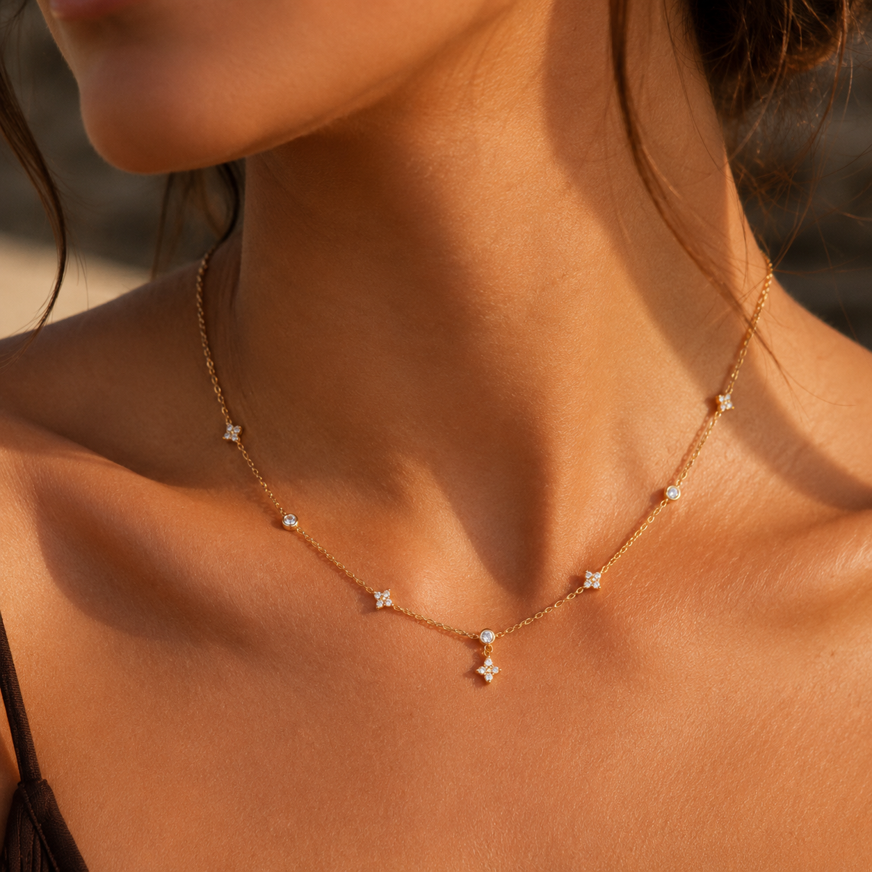 Aurora 4-Leaf Clover Moissanite Necklace