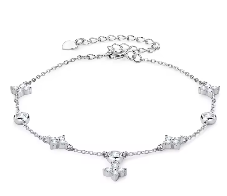 Aurora Clover Moissanite Bracelet