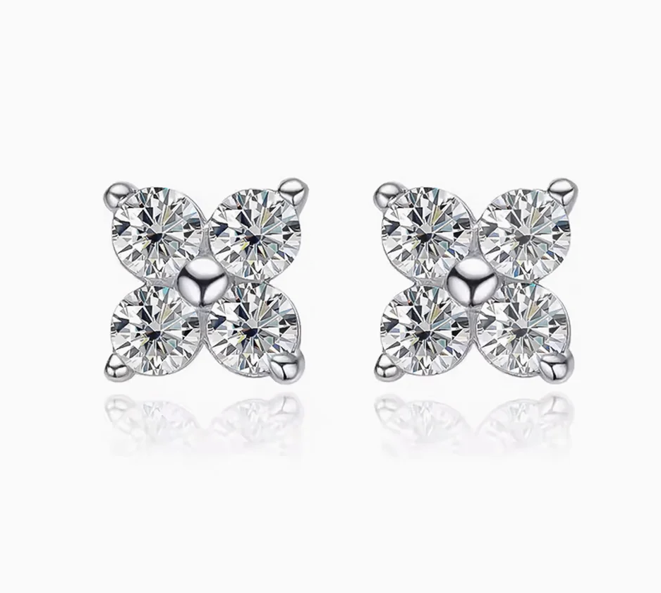 Aurora Clover Moissanite Earrings
