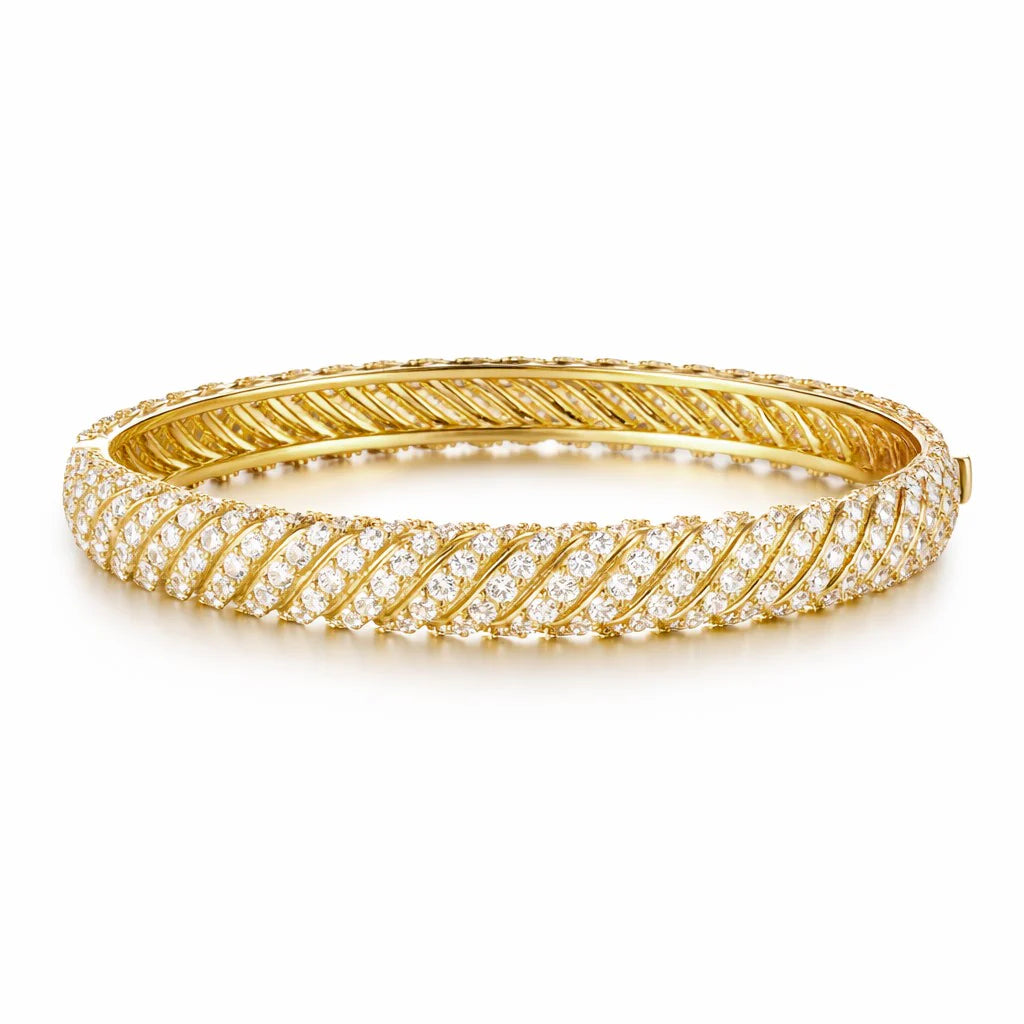 Aurora Twist Moissanite Bracelet