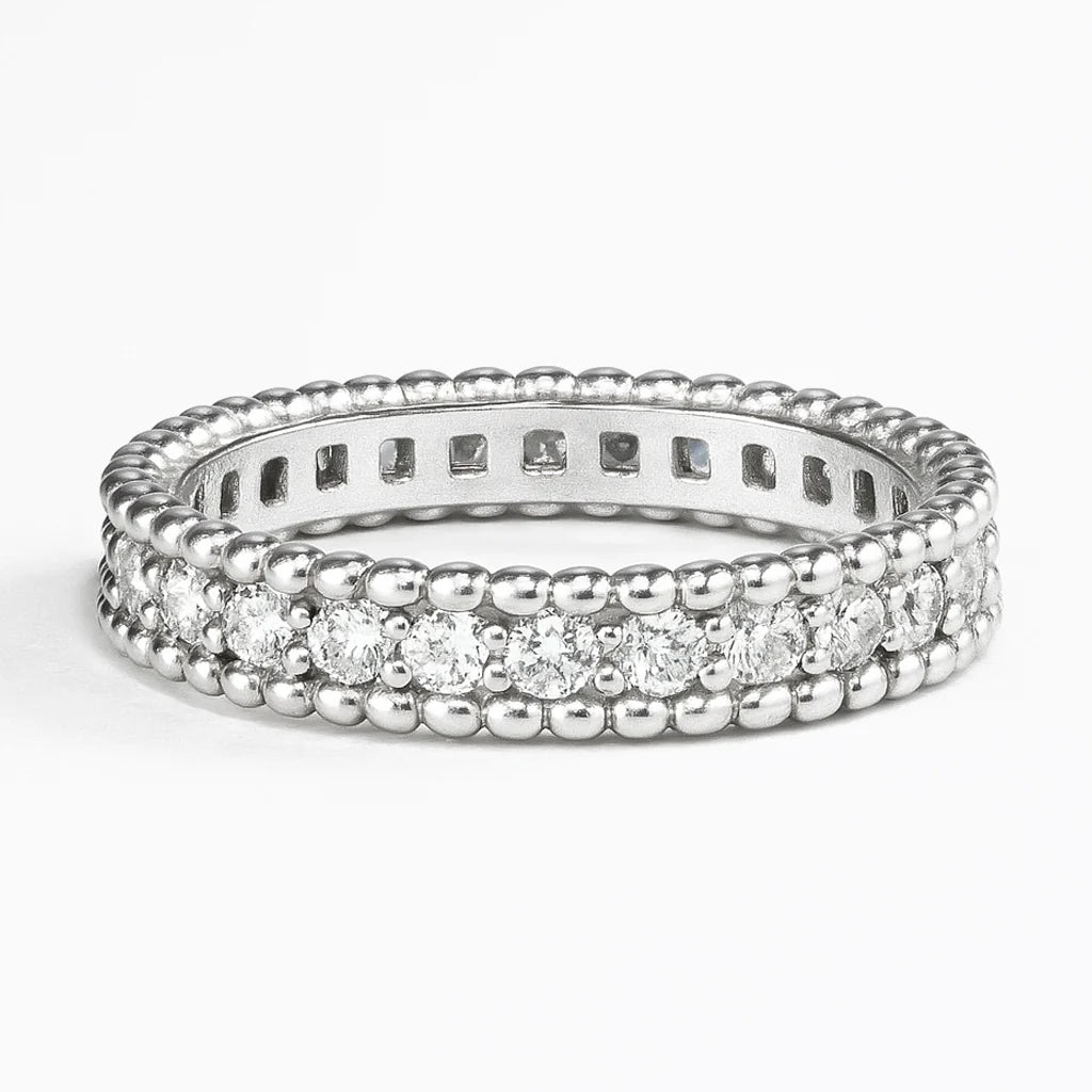 E╠üclat Signature Moissanite Ring