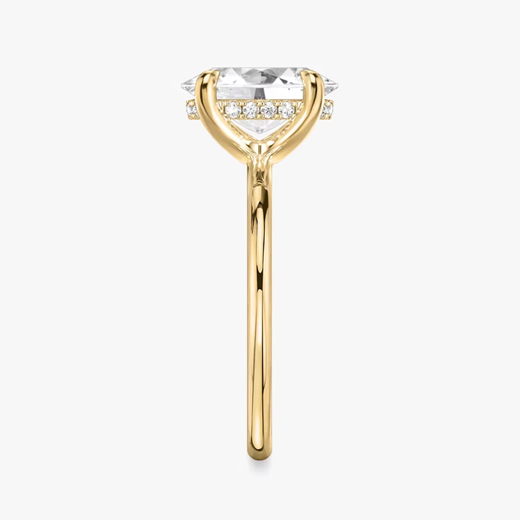 Luna  Oval-Cut Hidden Halo Moissanite Rin