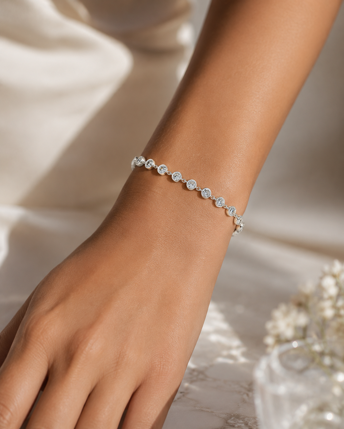 Luna Bezel Tennis Moissanite Bracelet
