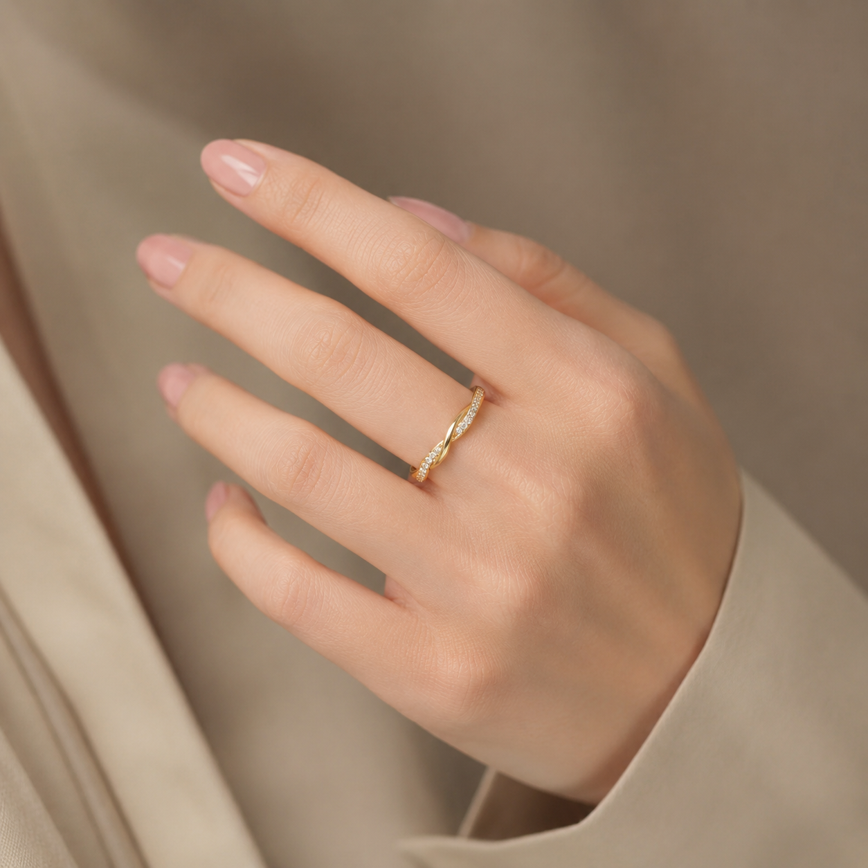 Selene Twist Moissanite Ring